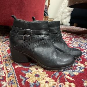Dansko Roberta Black Booties